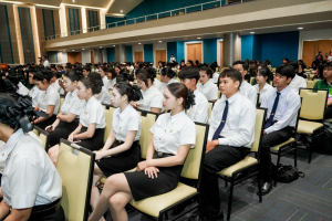 คณะมนุษยศาสตร์ฯ มรภ.เทพสตรี จัดประกวดร้องเพลงหมู่ และพิธีมอบรางวัลเพชรมนุษยศาสตร์และสังคมศาสตร์