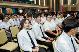 คณะมนุษยศาสตร์ฯ มรภ.เทพสตรี จัดประกวดร้องเพลงหมู่ และพิธีมอบรางวัลเพชรมนุษยศาสตร์และสังคมศาสตร์