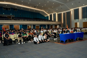 คณะมนุษยศาสตร์ฯ มรภ.เทพสตรี จัดประกวดร้องเพลงหมู่ และพิธีมอบรางวัลเพชรมนุษยศาสตร์และสังคมศาสตร์