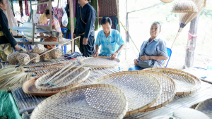 มรภ.เทพสตรี ร่วมเปิดงาน 1 อำเภอ 1 ลานสร้างสรรค์ สระโบสถ์ ชูทุนวัฒนธรรมสืบสานภูมิปัญญา มุ่งสู่เศรษฐกิจสร้างสรรค์