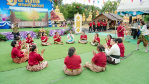 มรภ.เทพสตรี ร่วมเปิดงาน 1 อำเภอ 1 ลานสร้างสรรค์ สระโบสถ์ ชูทุนวัฒนธรรมสืบสานภูมิปัญญา มุ่งสู่เศรษฐกิจสร้างสรรค์