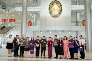มรภ.เทพสตรี ต้อนรับเอกอัครราชทูตเวเนซุเอลา ในโอกาสเยือนมหาวิทยาลัย และ จ.ลพบุรี พร้อมหารือความร่วมมือทางวิชาการ และมอบเกียรติบัตรทีมออกแบบชุดผ้าไทย
