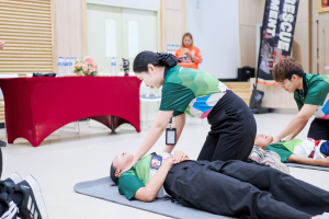 กองพัฒนานักศึกษา สนอ. มรภ.เทพสตรี จัดอบรมปฐมพยาบาลและ CPR เสริมทักษะช่วยชีวิตขั้นพื้นฐานให้นักศึกษา