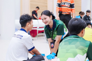 กองพัฒนานักศึกษา สนอ. มรภ.เทพสตรี จัดอบรมปฐมพยาบาลและ CPR เสริมทักษะช่วยชีวิตขั้นพื้นฐานให้นักศึกษา
