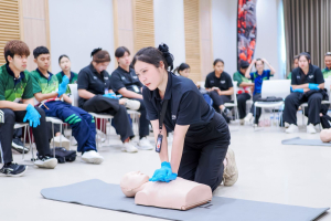 กองพัฒนานักศึกษา สนอ. มรภ.เทพสตรี จัดอบรมปฐมพยาบาลและ CPR เสริมทักษะช่วยชีวิตขั้นพื้นฐานให้นักศึกษา