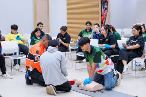 กองพัฒนานักศึกษา สนอ. มรภ.เทพสตรี จัดอบรมปฐมพยาบาลและ CPR เสริมทักษะช่วยชีวิตขั้นพื้นฐานให้นักศึกษา