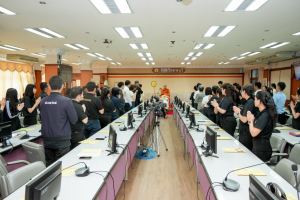 มรภ.เทพสตรี ร่วมกิจกรรม เข้าพรรษา เข้าหาธรรม เสริมสร้างคุณธรรม จริยธรรม ร่วมกับจังหวัดลพบุรี