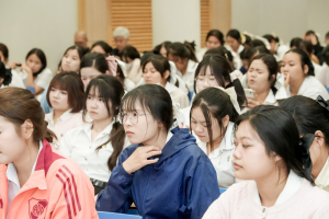 คณะครุศาสตร์ มรภ.เทพสตรี จัดโครงการพัฒนาศักยภาพนักศึกษาชั้นปีที่ 1 ด้านเทคโนโลยีสารสนเทศและการสื่อสาร มุ่งเสริมทักษะดิจิทัลสำหรับครูยุคใหม่