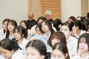 คณะครุศาสตร์ มรภ.เทพสตรี จัดโครงการพัฒนาศักยภาพนักศึกษาชั้นปีที่ 1 ด้านเทคโนโลยีสารสนเทศและการสื่อสาร มุ่งเสริมทักษะดิจิทัลสำหรับครูยุคใหม่