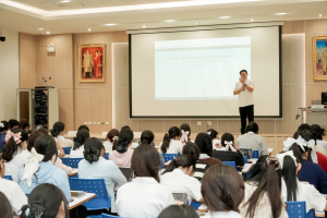 คณะครุศาสตร์ มรภ.เทพสตรี จัดโครงการพัฒนาศักยภาพนักศึกษาชั้นปีที่ 1 ด้านเทคโนโลยีสารสนเทศและการสื่อสาร มุ่งเสริมทักษะดิจิทัลสำหรับครูยุคใหม่