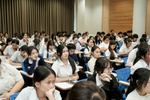 คณะครุศาสตร์ มรภ.เทพสตรี จัดโครงการพัฒนาศักยภาพนักศึกษาชั้นปีที่ 1 ด้านเทคโนโลยีสารสนเทศและการสื่อสาร มุ่งเสริมทักษะดิจิทัลสำหรับครูยุคใหม่