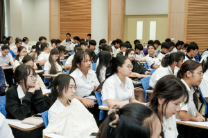 คณะครุศาสตร์ มรภ.เทพสตรี จัดโครงการพัฒนาศักยภาพนักศึกษาชั้นปีที่ 1 ด้านเทคโนโลยีสารสนเทศและการสื่อสาร มุ่งเสริมทักษะดิจิทัลสำหรับครูยุคใหม่