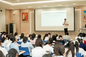 คณะครุศาสตร์ มรภ.เทพสตรี จัดโครงการพัฒนาศักยภาพนักศึกษาชั้นปีที่ 1 ด้านเทคโนโลยีสารสนเทศและการสื่อสาร มุ่งเสริมทักษะดิจิทัลสำหรับครูยุคใหม่