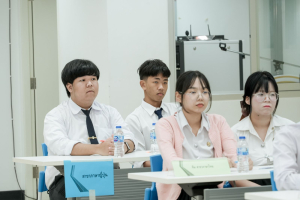สาขาวิชานิติศาสตร์ คณะมนุษยศาสตร์ฯ มรภ.เทพสตรี  จัดการแข่งขันตอบปัญหาทางกฎหมาย ระดับอุดมศึกษา เนื่องใน วันรพี ประจำปี 2569