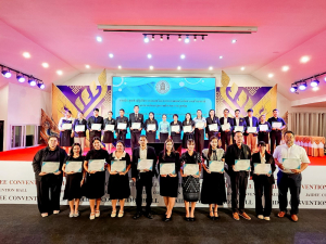 โรงเรียนสาธิต มรภ.เทพสตรี ร่วมประชุมถอดบทเรียน-รับรางวัล โครงการ 1 อำเภอ 1 สถานศึกษาคุณภาพ จ.ลพบุรี ประจำปี 2569