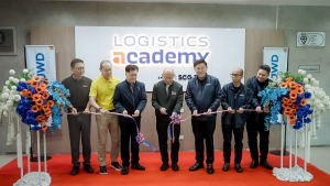 มรภ.เทพสตรี ร่วมต้อนรับ องคมนตรี เยี่ยมชมโครงการโรงเรียนทักษะพิพัฒน์ โครงการโรงเรียนผู้นำชุมชนประโยชน์สุข จ.สระบุรี และเปิดอาคาร Logistics Academy สระบุรี ยกระดับมาตรฐานโลจิสติกส์ไทยสู่สากล