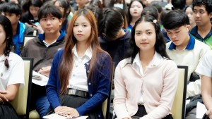 คณะครุศาสตร์ มรภ.เทพสตรี จัดโครงการพัฒนาทักษะการสื่อสารภาษาไทยและภาษาอังกฤษ เสริมความพร้อมนักศึกษาครู
