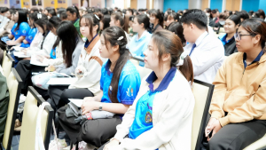 คณะครุศาสตร์ มรภ.เทพสตรี จัดโครงการพัฒนาทักษะการสื่อสารภาษาไทยและภาษาอังกฤษ เสริมความพร้อมนักศึกษาครู