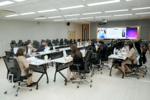 มรภ.เทพสตรี ต้อนรับผู้แทน บ.วิชั่นเน็ต รายงานผลบำรุงรักษาระบบบริการการศึกษา งานทะเบียนและประมวลผล