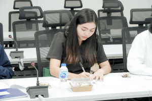 สบจ. มรภ.เทพสตรี จัดประชุมหัวหน้าส่วนราชการเพื่อรับฟังแนวทางการให้บริการวิชาการและการจัดหารายได้ ประจำปีงบประมาณ พ.ศ. 2570 ครั้งที่ 1/2569