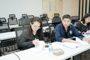สบจ. มรภ.เทพสตรี จัดประชุมหัวหน้าส่วนราชการเพื่อรับฟังแนวทางการให้บริการวิชาการและการจัดหารายได้ ประจำปีงบประมาณ พ.ศ. 2570 ครั้งที่ 1/2569
