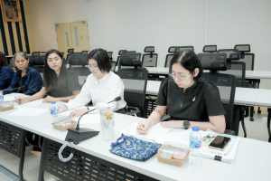 สบจ. มรภ.เทพสตรี จัดประชุมหัวหน้าส่วนราชการเพื่อรับฟังแนวทางการให้บริการวิชาการและการจัดหารายได้ ประจำปีงบประมาณ พ.ศ. 2570 ครั้งที่ 1/2569