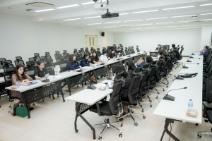 สบจ. มรภ.เทพสตรี จัดประชุมหัวหน้าส่วนราชการเพื่อรับฟังแนวทางการให้บริการวิชาการและการจัดหารายได้ ประจำปีงบประมาณ พ.ศ. 2570 ครั้งที่ 1/2569