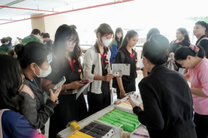 คณะมนุษยศาสตร์ฯ มรภ.เทพสตรี จัดกิจกรรมตลาดนัดใต้ดิน HUSO TRU Market เปิดพื้นที่เรียนรู้นอกห้องเรียน เสริมทักษะผู้ประกอบการและศักยภาพนักศึกษา