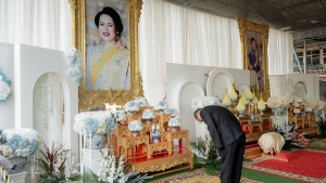 มรภ.เทพสตรี ร่วมพิธีสวดพระพุทธมนต์และเจริญจิตภาวนาอุทิศถวายพระราชกุศลแด่ สมเด็จพระบรมราชชนนีพันปีหลวง และอุทิศถวายพระกุศลแด่ สมเด็จพระเจ้าลูกเธอ เจ้าฟ้าพัชรกิติยาภาฯ