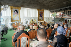 มรภ.เทพสตรี ร่วมพิธีสวดพระพุทธมนต์และเจริญจิตภาวนาอุทิศถวายพระราชกุศลแด่ สมเด็จพระบรมราชชนนีพันปีหลวง และอุทิศถวายพระกุศลแด่ สมเด็จพระเจ้าลูกเธอ เจ้าฟ้าพัชรกิติยาภาฯ