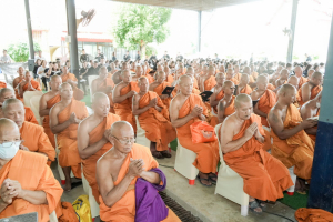 มรภ.เทพสตรี ร่วมพิธีสวดพระพุทธมนต์และเจริญจิตภาวนาอุทิศถวายพระราชกุศลแด่ สมเด็จพระบรมราชชนนีพันปีหลวง และอุทิศถวายพระกุศลแด่ สมเด็จพระเจ้าลูกเธอ เจ้าฟ้าพัชรกิติยาภาฯ