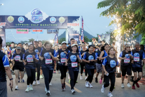 มรภ.เทพสตรี ร่วมพิธีเปิดการแข่งขันวิ่ง Lopburi Half Marathon 2026 ณ อ่างซับเหล็ก มุ่งหนุนท่องเที่ยวเชิงกีฬาและส่งเสริมสุขภาพชุมชน