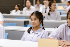 มรภ.เทพสตรี จับมือภาคีเครือข่าย จัดประชันกลอนสด วรรณศิลป์เทพสตรี ครั้งที่ 4 และประชันกลอนสด สมาคมนักกลอนแห่งประเทศไทย ระดับภาคกลาง ประจำปี พ.ศ. 2569
