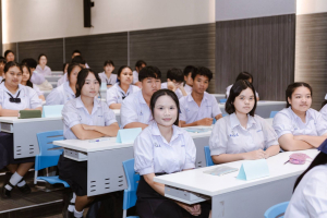มรภ.เทพสตรี จับมือภาคีเครือข่าย จัดประชันกลอนสด วรรณศิลป์เทพสตรี ครั้งที่ 4 และประชันกลอนสด สมาคมนักกลอนแห่งประเทศไทย ระดับภาคกลาง ประจำปี พ.ศ. 2569