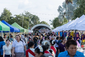 มรภ.เทพสตรี ร่วมกับ เทศบาลตำบลป่าตาล เปิดตัว ตลาดฮิมน้ำลาวเวียงบ้านป่าตาล แลนด์มาร์กวัฒนธรรมแห่งใหม่ ขับเคลื่อนเศรษฐกิจฐานราก
