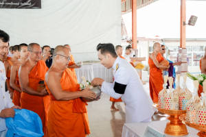 มรภ.เทพสตรี ร่วมพิธีทำบุญตักบาตรและพิธีบำเพ็ญกุศลทักษิณานุประทาน อุทิศถวายเป็นพระกุศลแด่ สมเด็จพระเจ้าลูกเธอ เจ้าฟ้าพัชรกิติยาภาฯ ในวาระครบ 100 วัน (สตมวาร)
