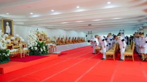 มรภ.เทพสตรี ร่วมพิธีทำบุญตักบาตรและพิธีบำเพ็ญกุศลทักษิณานุประทาน อุทิศถวายเป็นพระกุศลแด่ สมเด็จพระเจ้าลูกเธอ เจ้าฟ้าพัชรกิติยาภาฯ ในวาระครบ 100 วัน (สตมวาร)