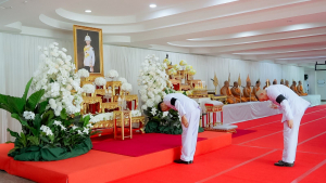 มรภ.เทพสตรี ร่วมพิธีทำบุญตักบาตรและพิธีบำเพ็ญกุศลทักษิณานุประทาน อุทิศถวายเป็นพระกุศลแด่ สมเด็จพระเจ้าลูกเธอ เจ้าฟ้าพัชรกิติยาภาฯ ในวาระครบ 100 วัน (สตมวาร)