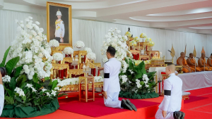 มรภ.เทพสตรี ร่วมพิธีทำบุญตักบาตรและพิธีบำเพ็ญกุศลทักษิณานุประทาน อุทิศถวายเป็นพระกุศลแด่ สมเด็จพระเจ้าลูกเธอ เจ้าฟ้าพัชรกิติยาภาฯ ในวาระครบ 100 วัน (สตมวาร)