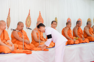 มรภ.เทพสตรี ร่วมพิธีทำบุญตักบาตรและพิธีบำเพ็ญกุศลทักษิณานุประทาน อุทิศถวายเป็นพระกุศลแด่ สมเด็จพระเจ้าลูกเธอ เจ้าฟ้าพัชรกิติยาภาฯ ในวาระครบ 100 วัน (สตมวาร)