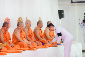 มรภ.เทพสตรี ร่วมพิธีทำบุญตักบาตรและพิธีบำเพ็ญกุศลทักษิณานุประทาน อุทิศถวายเป็นพระกุศลแด่ สมเด็จพระเจ้าลูกเธอ เจ้าฟ้าพัชรกิติยาภาฯ ในวาระครบ 100 วัน (สตมวาร)