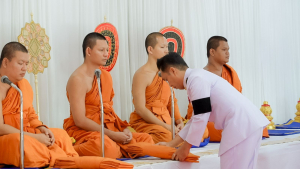 มรภ.เทพสตรี ร่วมพิธีทำบุญตักบาตรและพิธีบำเพ็ญกุศลทักษิณานุประทาน อุทิศถวายเป็นพระกุศลแด่ สมเด็จพระเจ้าลูกเธอ เจ้าฟ้าพัชรกิติยาภาฯ ในวาระครบ 100 วัน (สตมวาร)