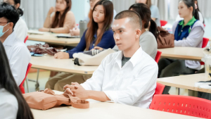 คณะวิทยาการจัดการ มรภ.เทพสตรี จัดปฐมนิเทศนักศึกษาภาคพิเศษ ภาคการศึกษาที่ 1/2569 มุ่งสร้างความเข้าใจและเตรียมความพร้อมสู่รั้วมหาวิทยาลัย