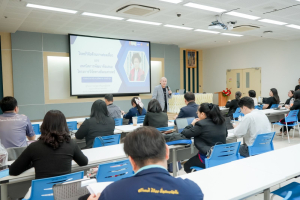 มรภ.เทพสตรี เดินหน้าขับเคลื่อนงานวิจัย จัดอบรมพัฒนาข้อเสนอโครงการวิจัยด้านมนุษยศาสตร์และสังคมศาสตร์ มุ่งพิชิตทุนภายนอกเพื่อพัฒนาท้องถิ่น