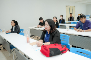 มรภ.เทพสตรี เดินหน้าขับเคลื่อนงานวิจัย จัดอบรมพัฒนาข้อเสนอโครงการวิจัยด้านมนุษยศาสตร์และสังคมศาสตร์ มุ่งพิชิตทุนภายนอกเพื่อพัฒนาท้องถิ่น