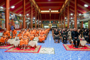 มรภ.เทพสตรี ร่วมพิธีสวดพระพุทธมนต์และเจริญจิตภาวนาอุทิศถวายพระราชกุศลแด่ สมเด็จพระบรมราชชนนีพันปีหลวง และอุทิศถวายพระกุศลแด่ สมเด็จพระเจ้าลูกเธอ เจ้าฟ้าพัชรกิติยาภาฯ