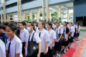 มรภ.เทพสตรี จัดกิจกรรมเคารพธงชาติเนื่องในวันพระราชทานธงชาติไทย ประจำปี พ.ศ. 2569