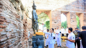 มรภ.เทพสตรี ร่วมพิธีวันคล้ายวันสวรรคตพระบาทสมเด็จพระจอมเกล้าเจ้าอยู่หัว