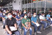 รองอธิการบดีฝ่ายบริหารฯ ให้กำลังใจบุคลากร มรภ.เทพสตรี รับการฉีดวัคซีนโรคโควิด-19 เข็ม 2
