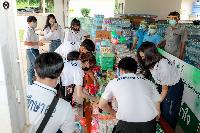คณะครุศาสตร์มอบเครื่องอุปโภคบริโภคแก่โรงพยาบาลสนามกองทัพอากาศ (กองบิน 2) จ.ลพบุรี และโรงพยาบาลท่าวุ้ง